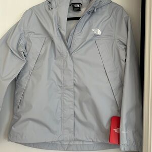 The North Face windbreaker coat, M